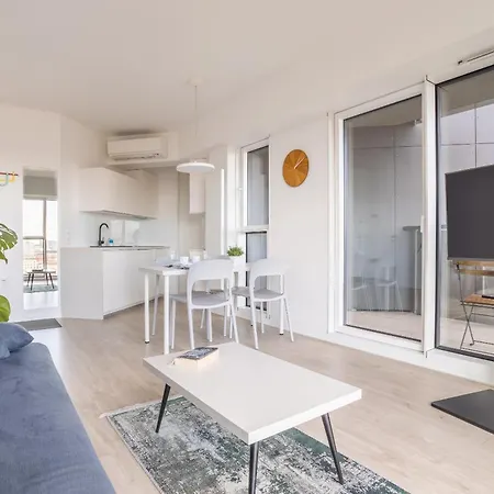 Apartment Towarowa